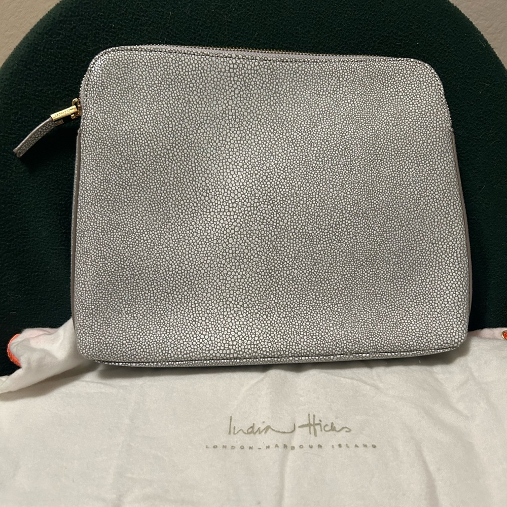 India Hicks leather clutch bag